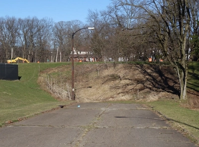 There used to be a tunnel under North Main to provide on-ramp access from Howard. This has been removed, and nobody wants it back, regardless of any complaints at the time. The tunnel was removed [sometime after 2010](https://www.historicaerials.com/viewer), possibly after 2019. In 3 years of living in North Hill, the tunnel has not come up in conversation a single time.
